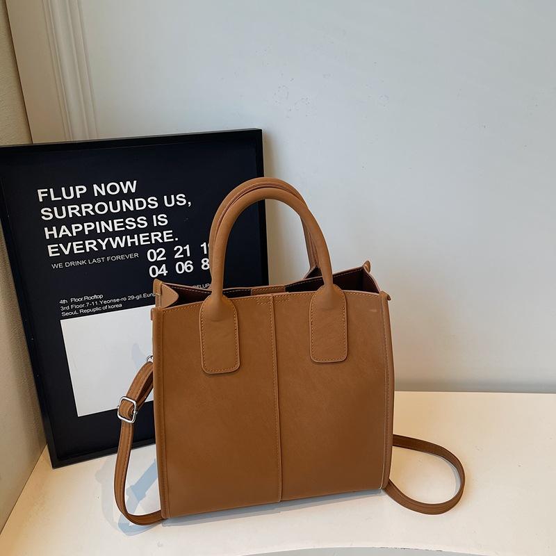 

Winter new bag women s large-capacity bag fashionable simple casual atmosphere commuting messenger handbag