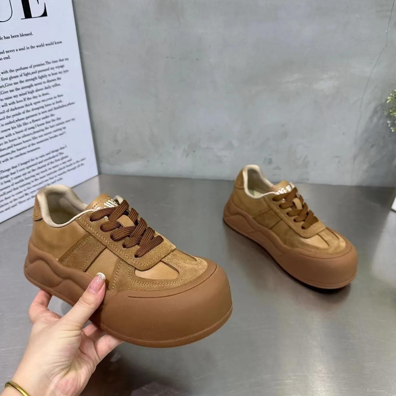 

Fashion 2025 Flats Platform Sneakers Brand Women Shoes Trend Thick Sole Shoes Autumn Designer Suede Lace Up Zapatillas De Mujer Zapatos 35 каштановый