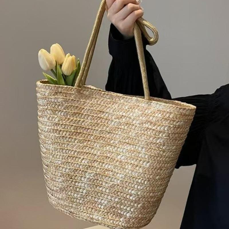 Straw Shoulder Straw Bag New Hand-woven Bag Large Capacity Versatile Bucket Bag Vacation Beach Bag Straw Bag Women