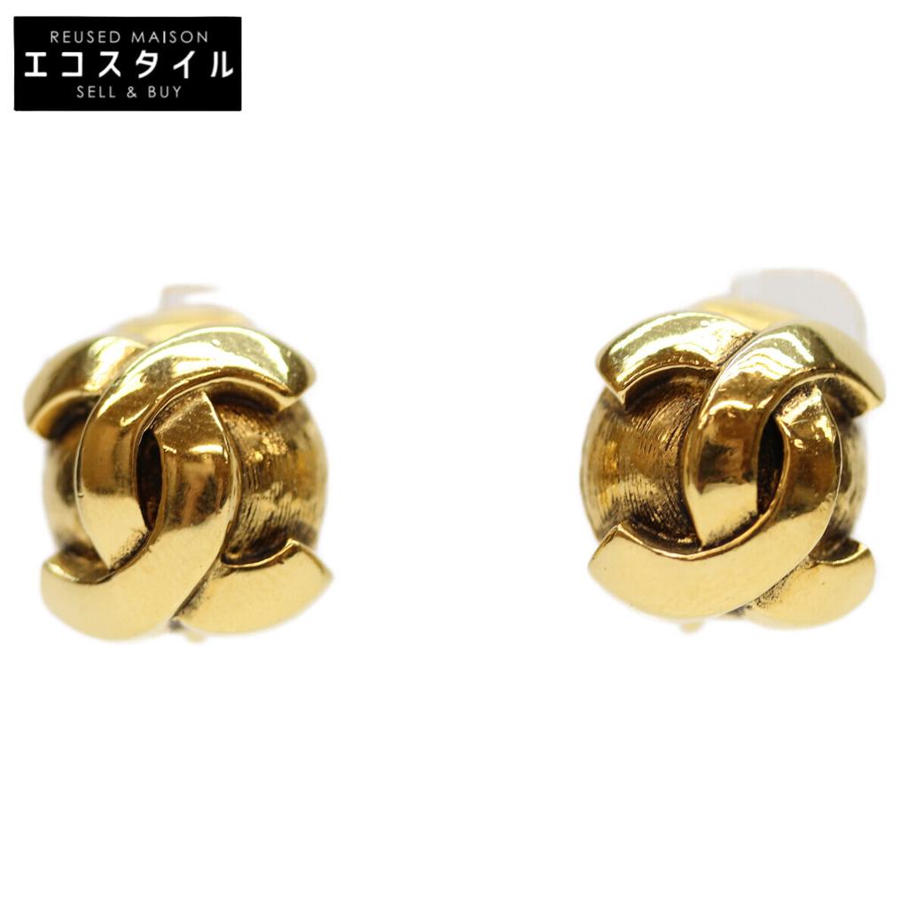 CHANEL 209 Gold Plated CC Logos Earrings Earring goldUsed