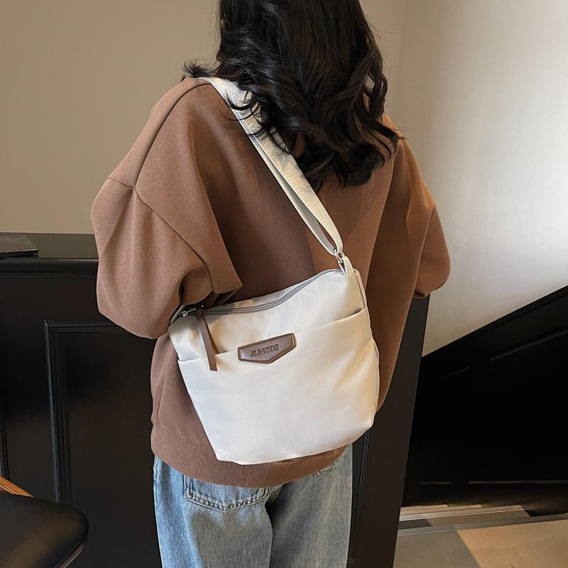 Shoulder Bag Women's Bag Lightweight Multi-Compartment Mother Bag