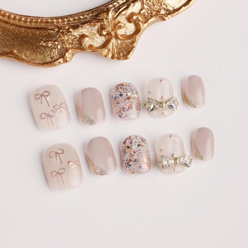 Jingyue Si Miu Series: Princess Polka Dot & Bow Cat Eye Nail Stickers Medium
