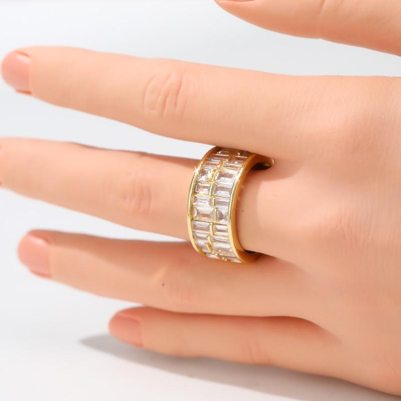 Vintage Inlaid White CZ Women's Ring Aesthetic Gold Color Geometry Daily Wear Party Jewelry Anniversary Gift