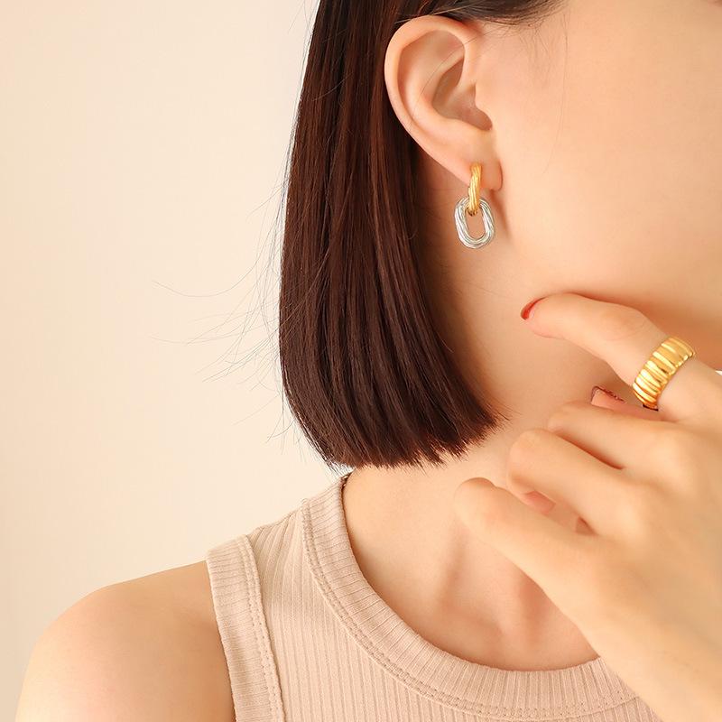 European-Designed Embossed Texture Gold-Plated Titanium Steel Oval Earrings with Handmade Feel