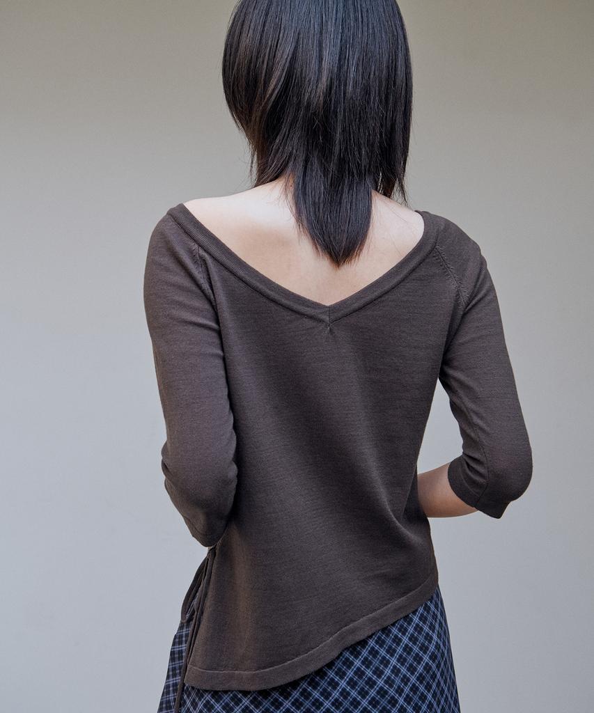 AHWE Off-Shoulder Half Sleeve Knit_Brown