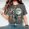 Maglietta Raccoons howling at the Moon, Maglietta Meme Raccoon, Maglietta Divertente, T-shirt Vintage, Maglietta Retro, Maglietta Unisex, 3 Raccoon, Maglietta Comfort Colors