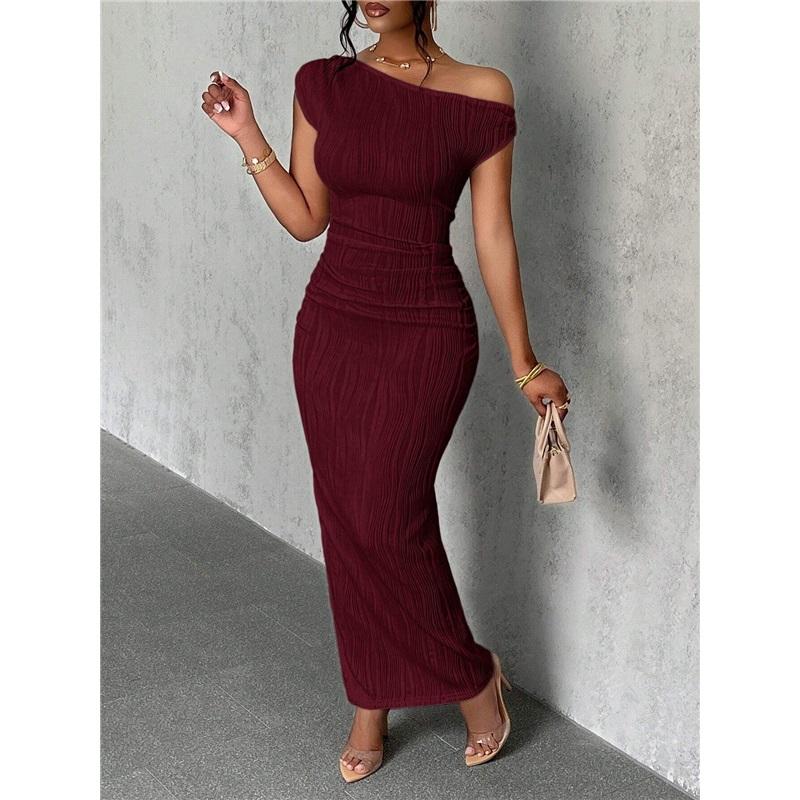 Sexy Solid Color Dress Cute Slim Water Ripple Diagonal Shoulder Dress
