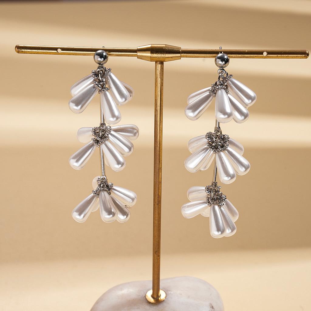 Imitation pearl water drop fringed silver needle earrings baroque temperament earrings