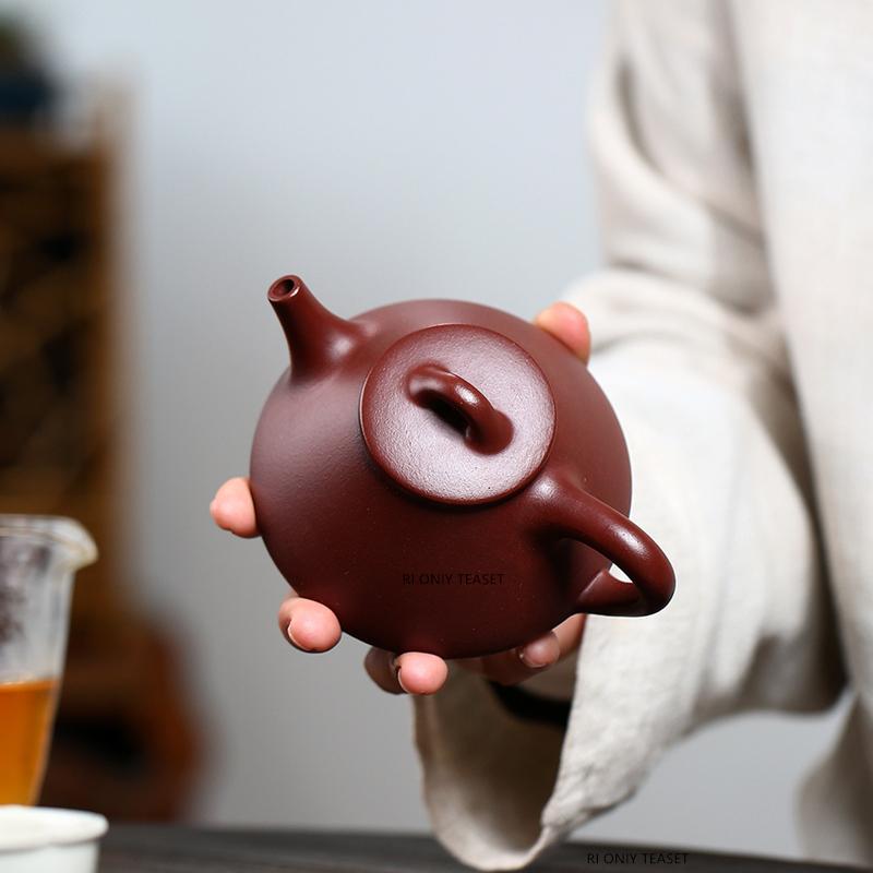190ml Yixing Purple Clay Teapot Famous Handmade Stone Scoop Tea Pot Beauty Tea Infuser Kettle Chinese Zisha Teaware Customized