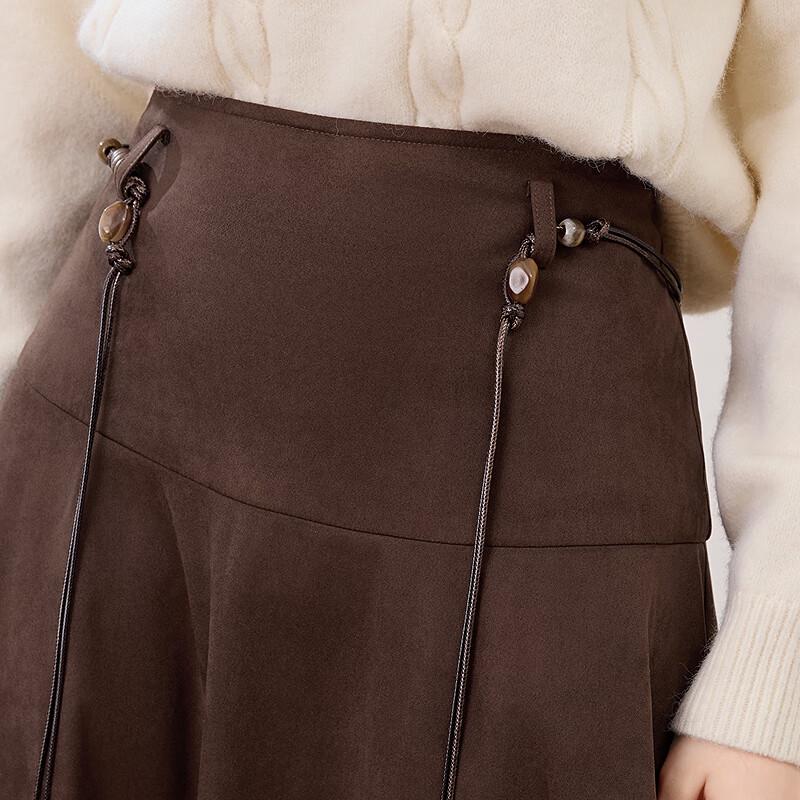 Betu Women's Suede A-Line Skirt with Belt