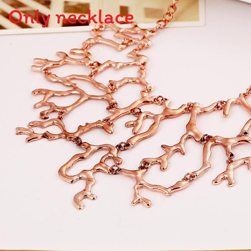 

Fashion Solid Color Coral Shaped Women Metal Necklaces For Wearing Daily розового золота