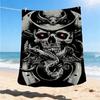 1pc Skull Snake Print Throw Blanket Polyester Fiber, Lightweight Flannel, Soft & Warm, All Season Use for Outdoor, Camping Digital Print