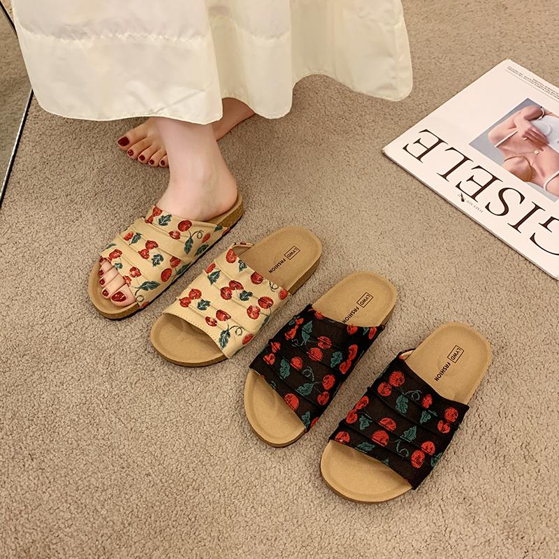 Fashion 2025 Summer Thick Heel Sandals Women's Flip Flops Beachside Slippers Soft Bottom Platform Clogs Trendy Sensation Sole Shoes