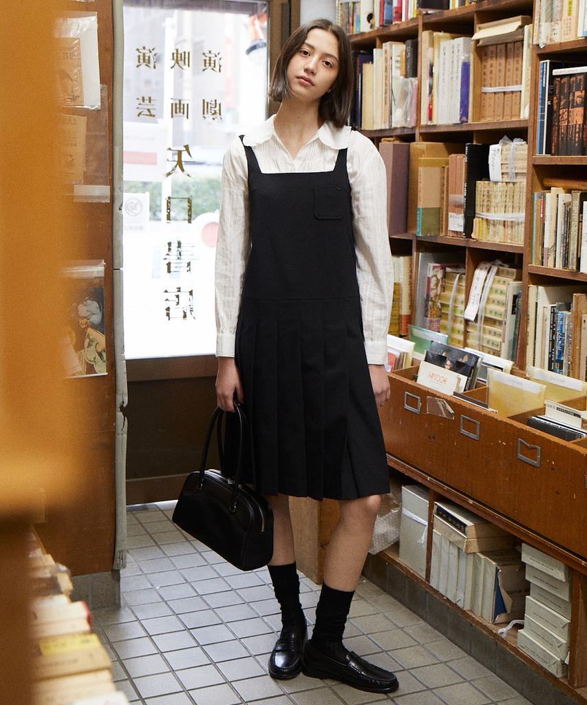 Tudument Pleated Long Dress Black