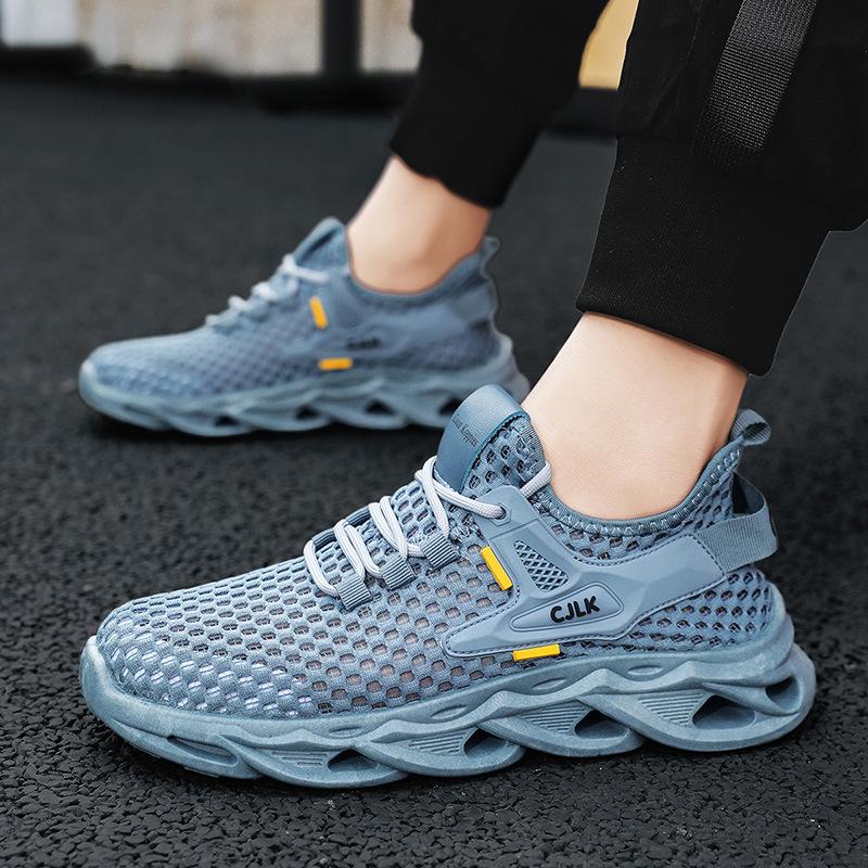 2025 new summer mesh breathable hollow thin men's shoes fashion sports casual shoes versatile Internet celebrity Korean shoes