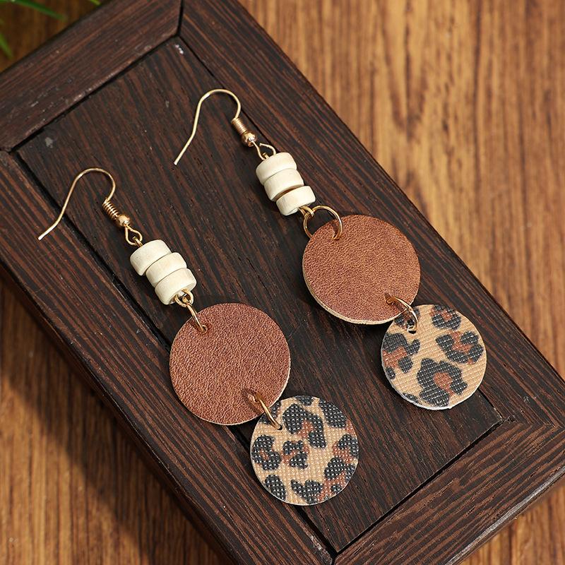 Vintage Wooden Bead Leather Patch Dangle Earrings Western Style Niche Design Slim Face Elegant Commute Ear Accessories For Women