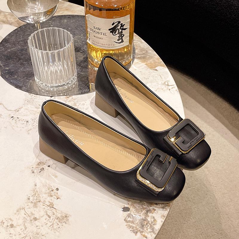Flat Single Shoes Women's 2025 Spring and Autumn New French Temperament Low Heel Square Head One Pedal Ladyshoes Light Mouth Square Buckle Shoes