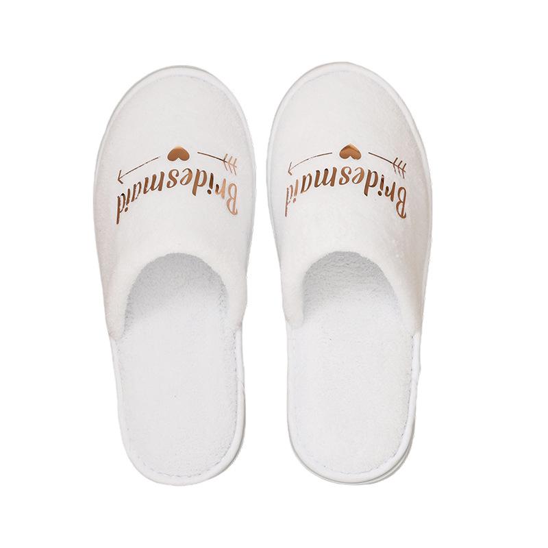 Fashion Bridal Party Slippers Set, Coral velvet Close-toe With Golden Letter Lightweight Plush Cozy Flats, Non-slip Soft Sole For Bride