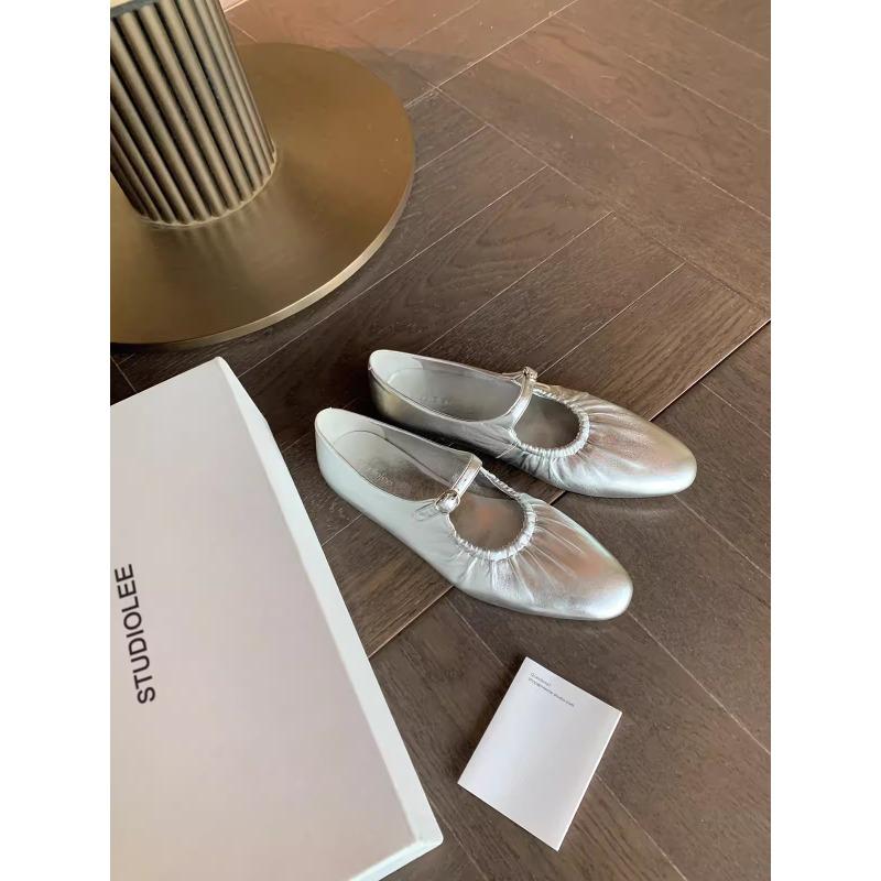 

Cowhide version~ Silver leather flat-soled single shoes women s pleated one-word buckle with Mary Jane small leather shoes ladyshoes 35