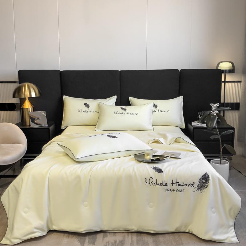 New Summer Cool Quilt Washable Ice Silk Feather Embroidery 4 Piece Bedding Set Queen Size