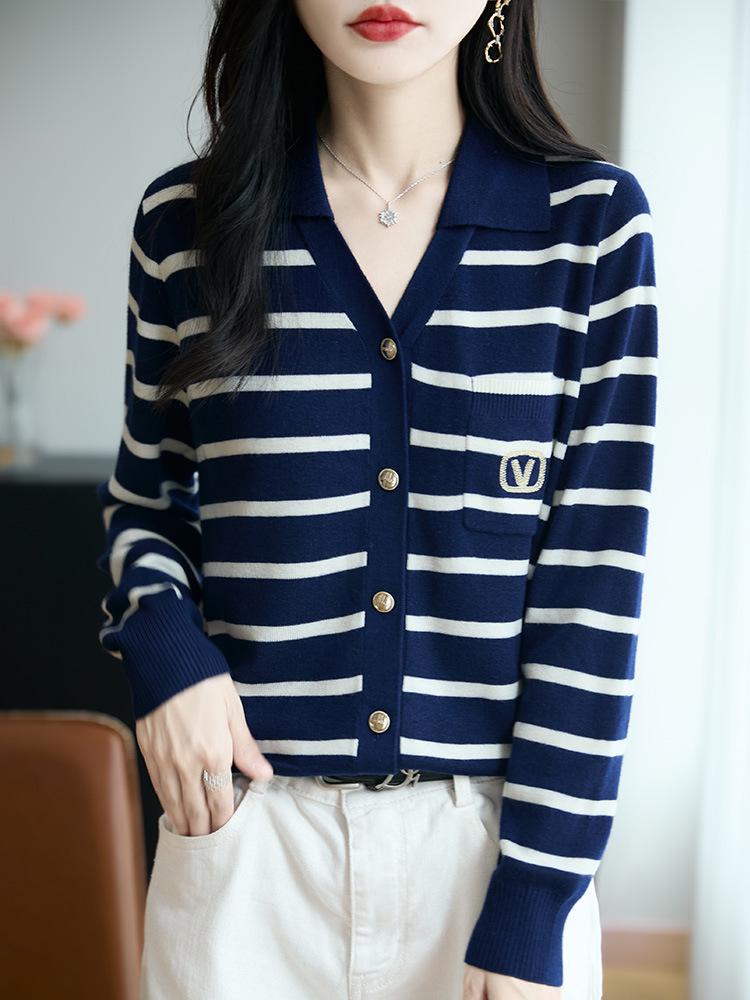 

2025 Autumn Women s V-Neck Long Sleeve Knit Top with Turn-Down Collar XL [130-150]