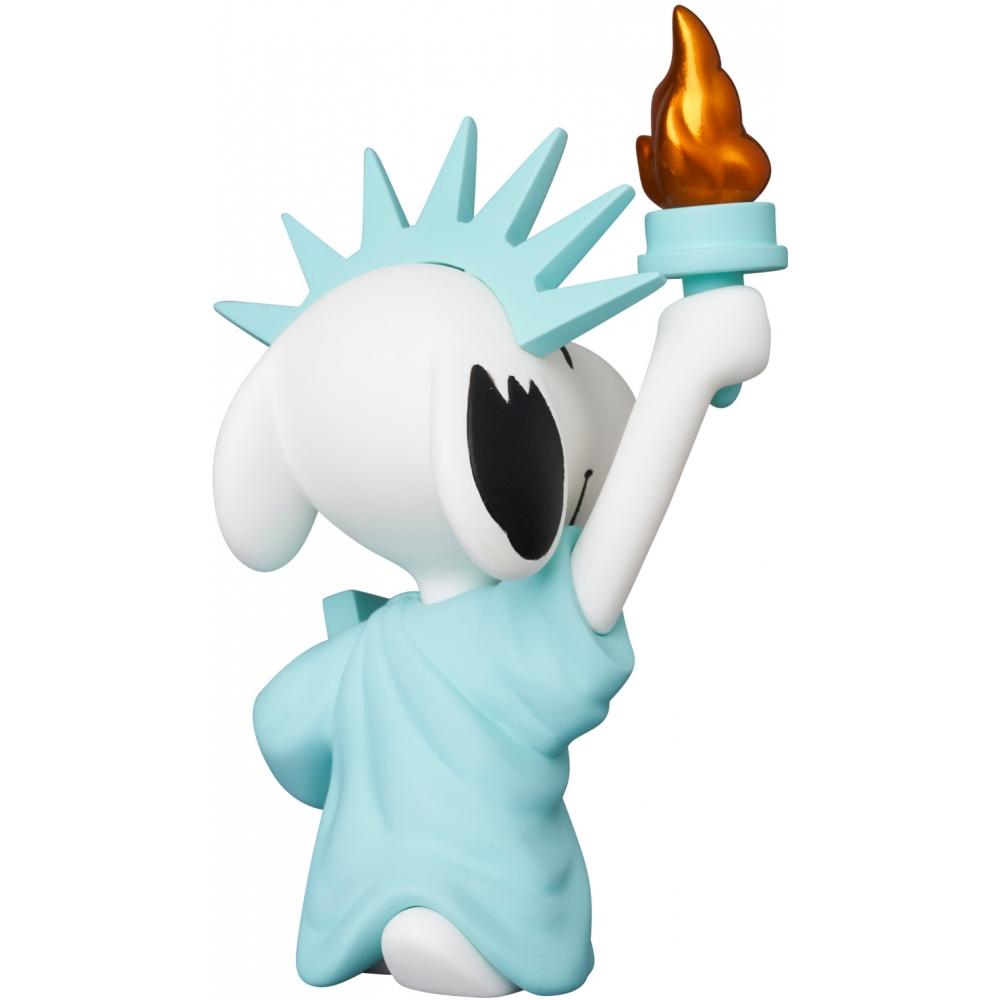 Peanuts Statue Of Liberty Snoopy Model 17