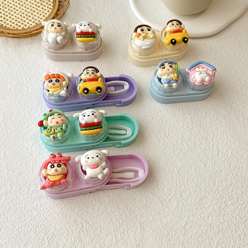 Zestaw etui na soczewki kontaktowe Przezroczysty przenośny etui towarzyszące Kredka Shin-chan Fioletowy Beżowy Mały Typ szuflady Słodkie narzędzia do usuwania soczewek kontaktowych