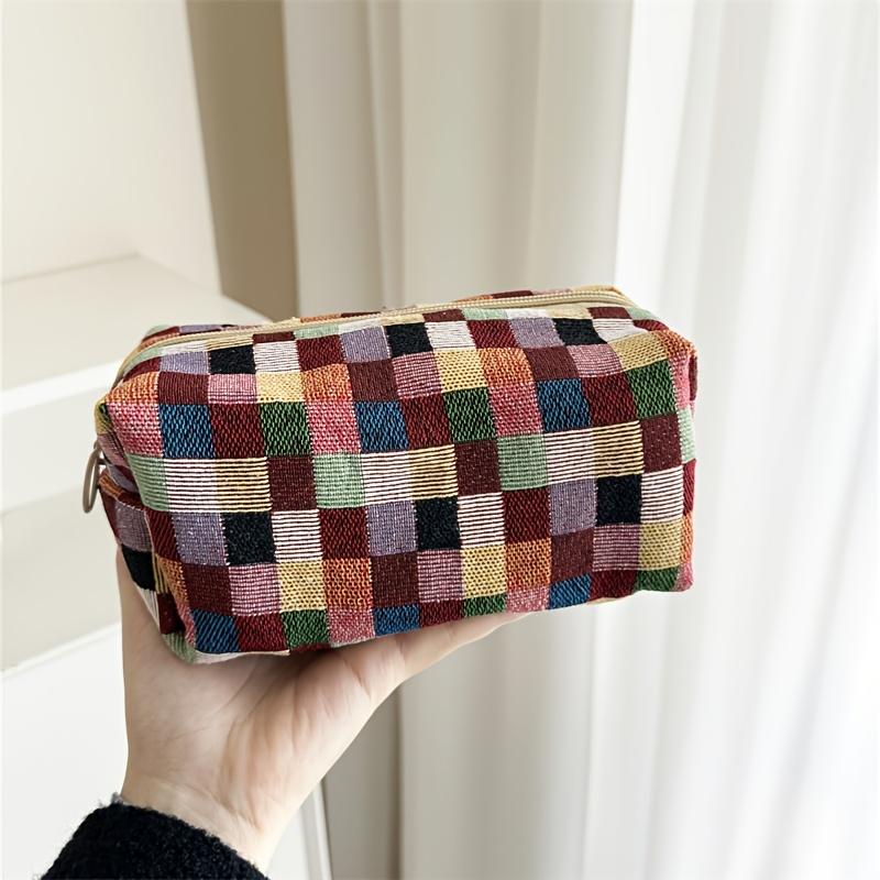 

1pc Creative Retro Multicolor Plaid Pillow Bag, Essential Women s Travel Organizer for Skincare Products and Makeup Storage