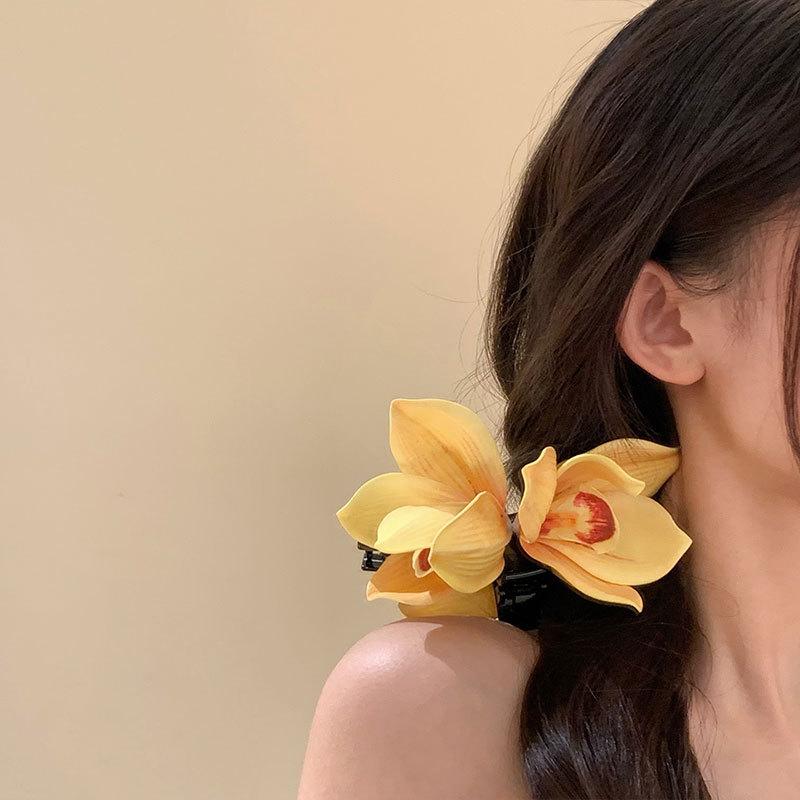 Simulated Flower Hairpin For Women Girls Seaside Holiday Hair Claw Temperament Shark Clip Exquisite Hair Accessories Gifts