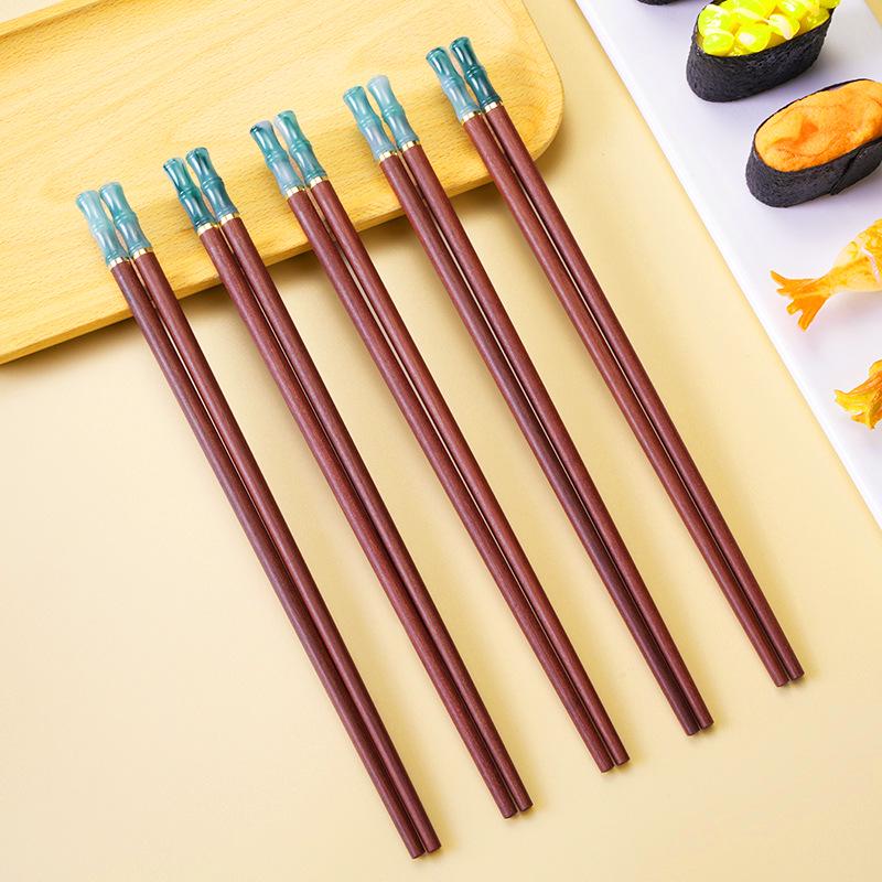 Luxury Imitation Jade & Chicken Wing Wood Chopsticks Set: Antibacterial, Mold-Resistant, Lacquer-Free, and Wax-Free In a Premium Gift Box.