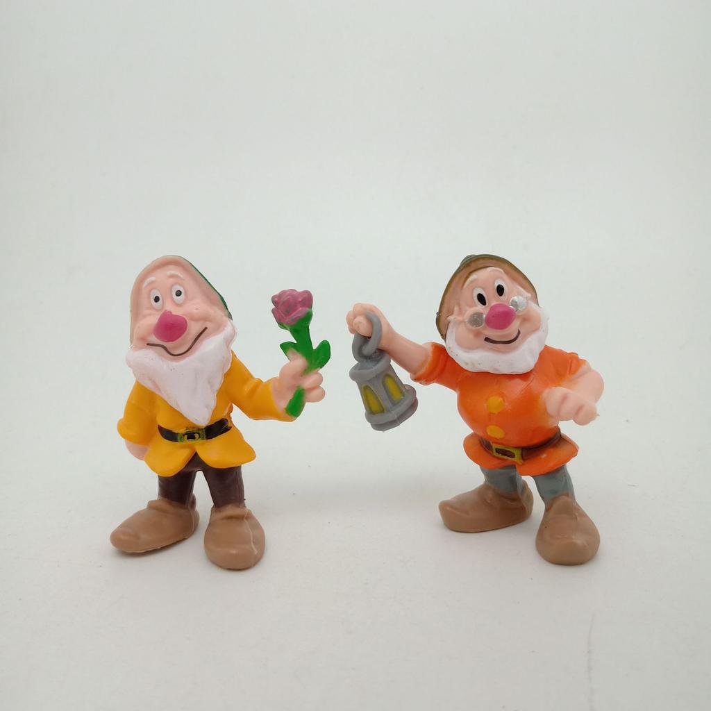 8Pcs Movie Anime Model Snow White And The Seven Dwarfs Action Figures Doll Model Toy Set Decoration Present High Quality