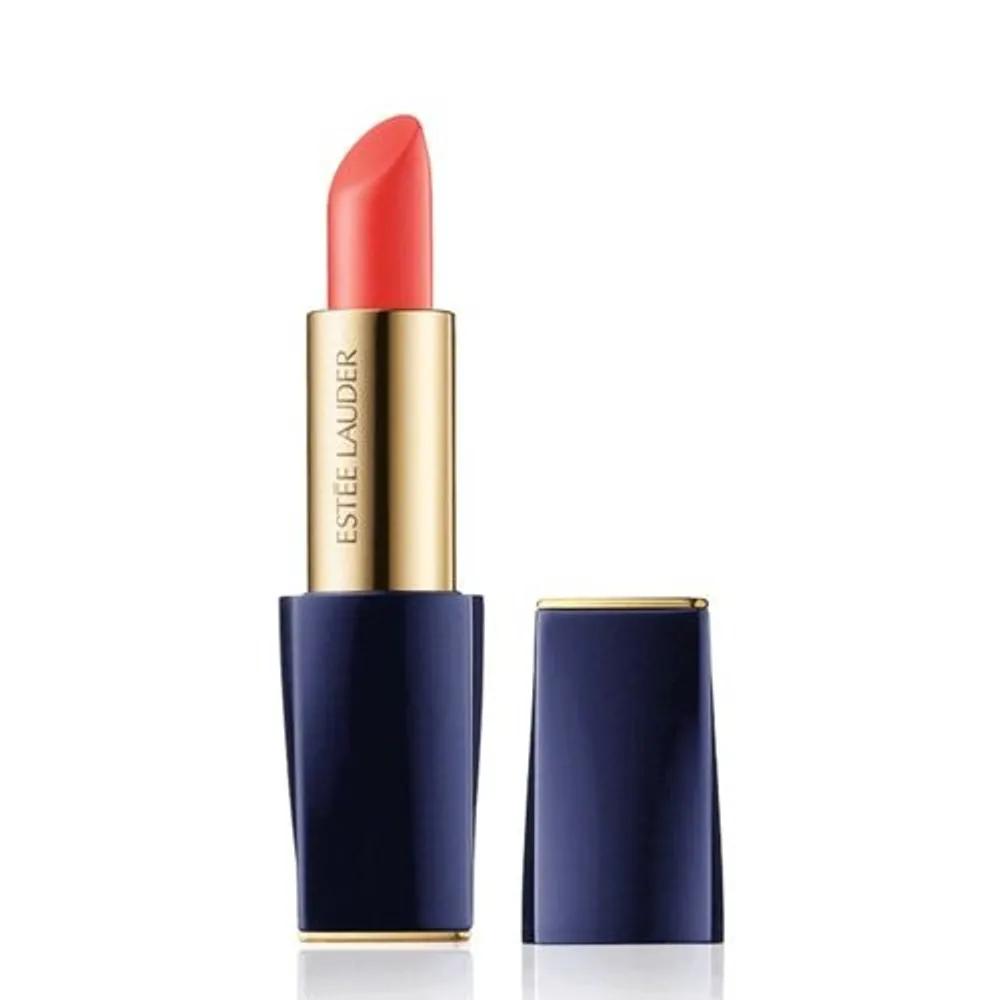 Estée Lauder Pure Color Envy Lipstick 320 Defiant Coral