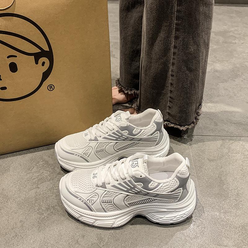 Thick-soled Daddy Shoes 22 New Summer Breathable Heightened Sneakers Are Small and Show Small Feet