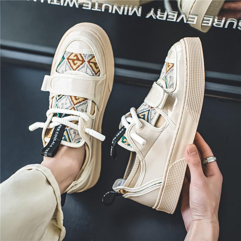 New Fashion Beige Sneakers Men Slip On Casual Shoes Designer Leather Sneakers For Men Low Top Vulcanized Shoe Men Skate Sneakers