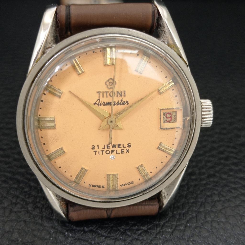SCHWEIZISK VINTAGE TITONI AIRMASTER TITOFLEX MANUELL UPPLINDNING HERRUR BEIGE a705143-1