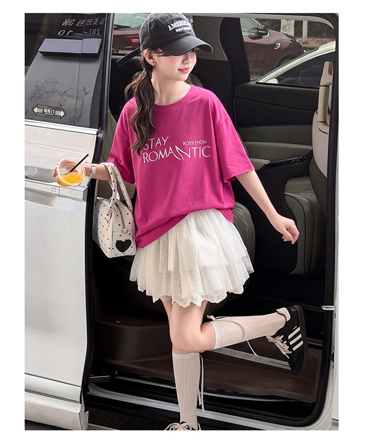 Girls' Short-Sleeved Set Summer 2026 New Item, Sweet and Fluffy Skirt for Big Children, Korean Style Outfit, Trendy and Fashionable Children's Trend