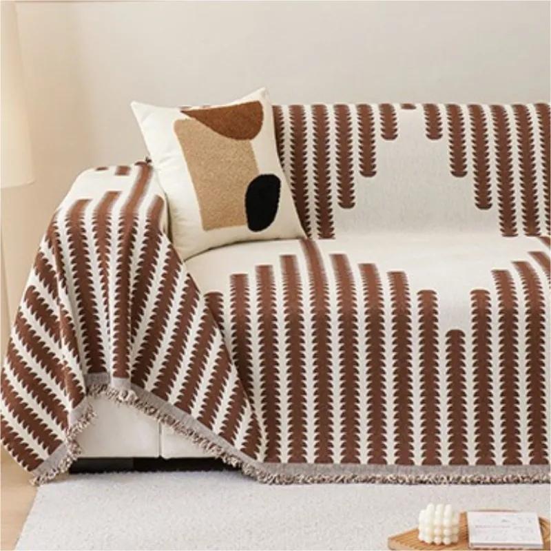 Chenille Stripe Throw Blanket for Living Room Modern Style Line Couch Covers Blankets Dustproof Full Sofa Cover Office Nap Shawl