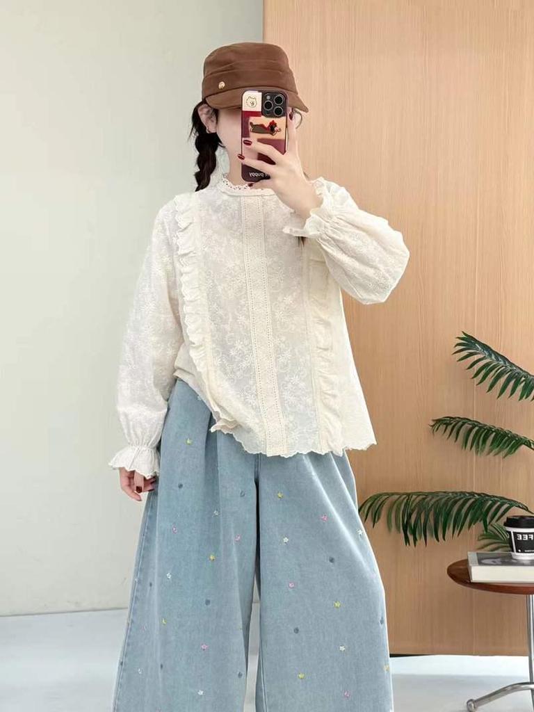 Spring 2026 Japanese Lace Embroidered Loose-Fit Women's Long Sleeve Pullover Shirt