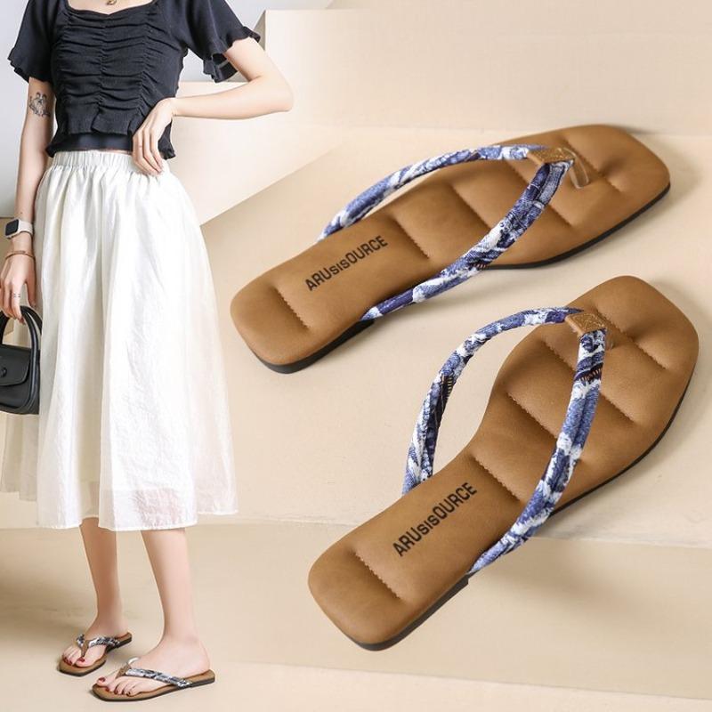 Large size flip-flops women's flat-bottomed flip-flops women's TEUM slippers