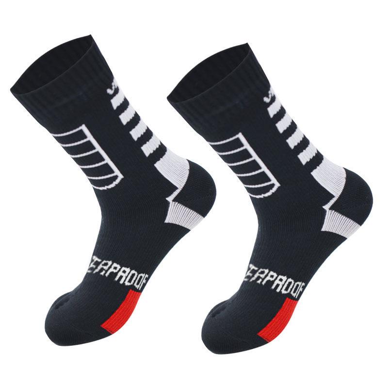 Children's Waterproof, Breathable, Quick-Drying Non-Slip Socks for Outdoor Activities: Wading, Camping, Beach, Hiking, Skiing, and Diving.