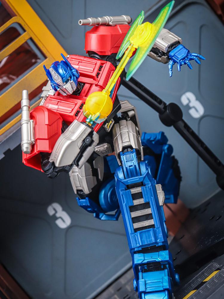 Non-Toxic Blokees Transformers One Building Blocks Robot Action Edition Orion Pax G1 Optimus Prime Soundwave Action Figures Splicing Toys