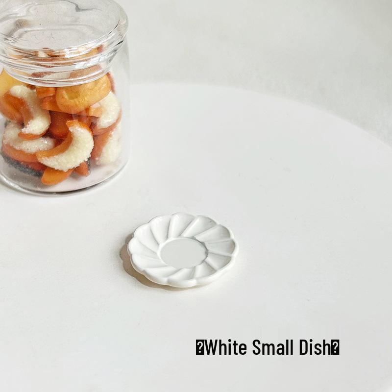 Nordic Style Miniature Candy Color Dollhouse Dining Plate Toy Ornament (D592)