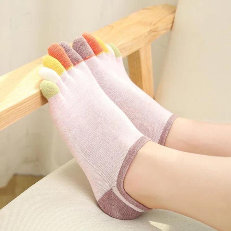 Women Sports Socks Separate Fingers High Tube Five Finger Crew Socks Yoga
