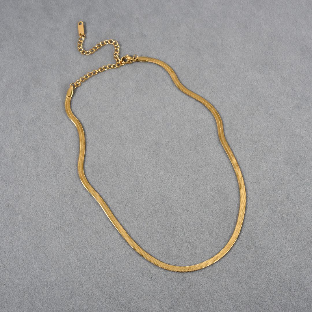 Summer 26-Letter Flat Snake Bone Collarbone Chain, Snake Bone Letter Necklace, Diamond-Encrusted Letter Snake Bone Chain