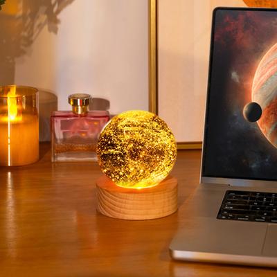 Kunstkristallglaskugeln, USB-betriebene LED-Chakra-Kugel mit Holzsockel, Eisriss-Kugeln, Nachtlicht für Meditation, Heimtischdekoration
