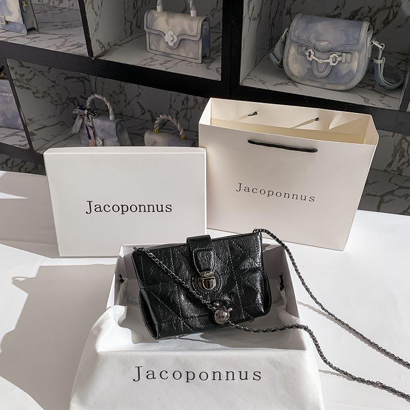 

Accessible Luxury Genuine Leather White Super Popular Niche Style Crossbody Chain Bag Crack Black Diamond Embroidery