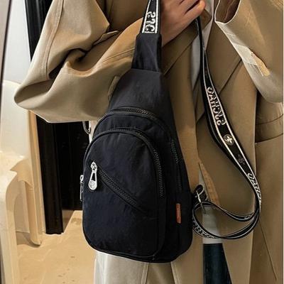 Sac de poitrine décontracté tendance printemps nouveau sac en nylon léger sac à main à bandoulière sac messager