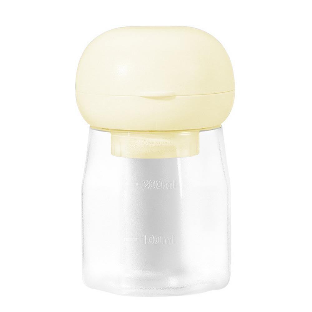 

Heat-Resistant Outdoor Pet Water Cup Food Grade Portable Water Feeders Travel-friendly Yellow 300ml