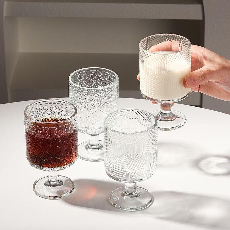 Retro Sunflower Embossed Glass Goblet Set