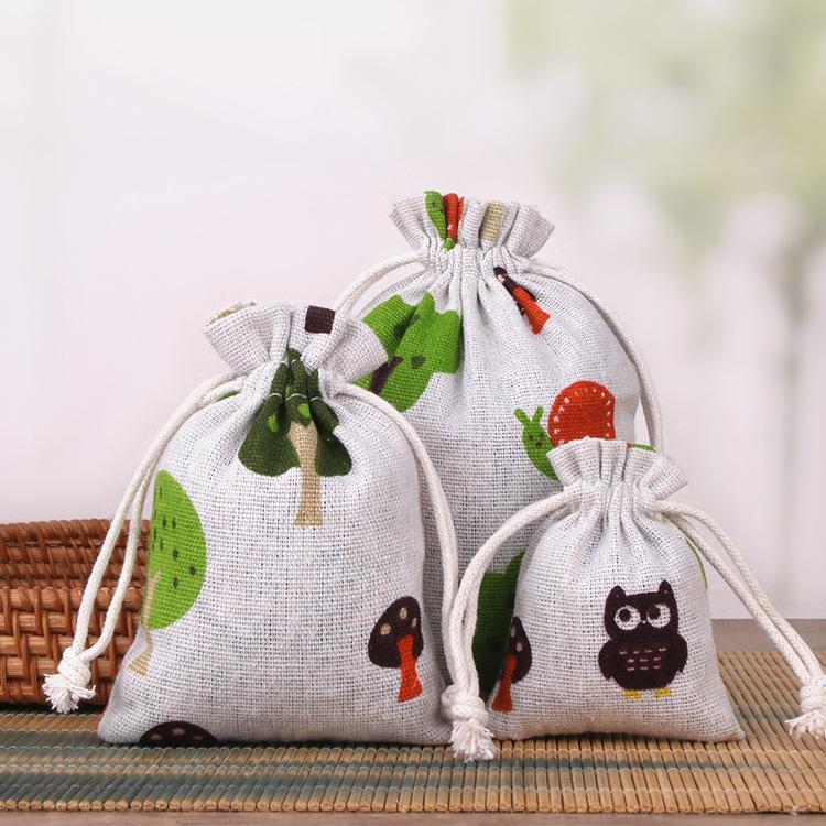 10Pcs/lot (10x14cm/13x18cm) Linen Printed Cotton Gift Bags Cute Creative Pattern Wedding Party Jewelry Gift Storage Bag Reusable